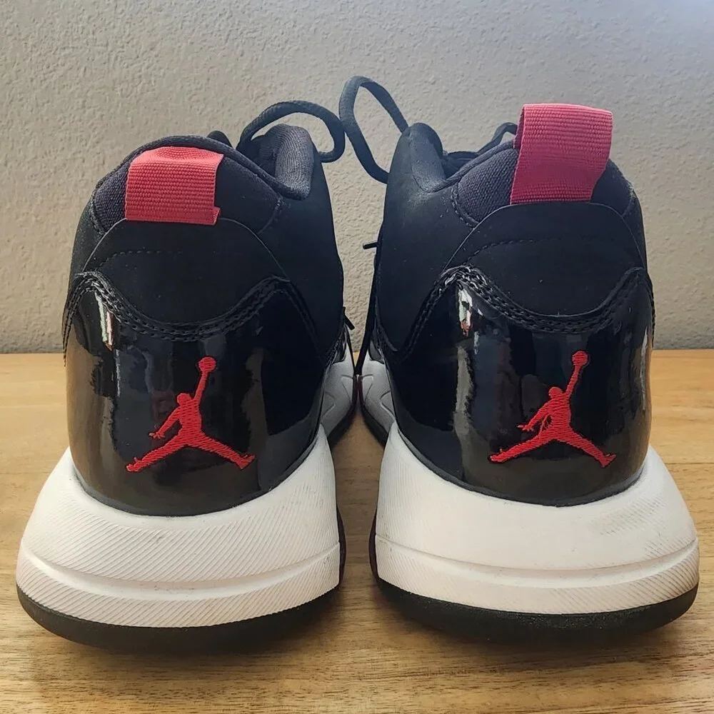 Air Jordan Maxin 200 Black Red Jumpman Basketball Sneakers CD6123 001 Mens 12